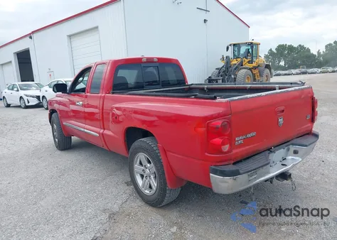 2008 Dodge Dakota Laramie z USA, uszkodzony, nr VIN 1D7HE52N58S554411